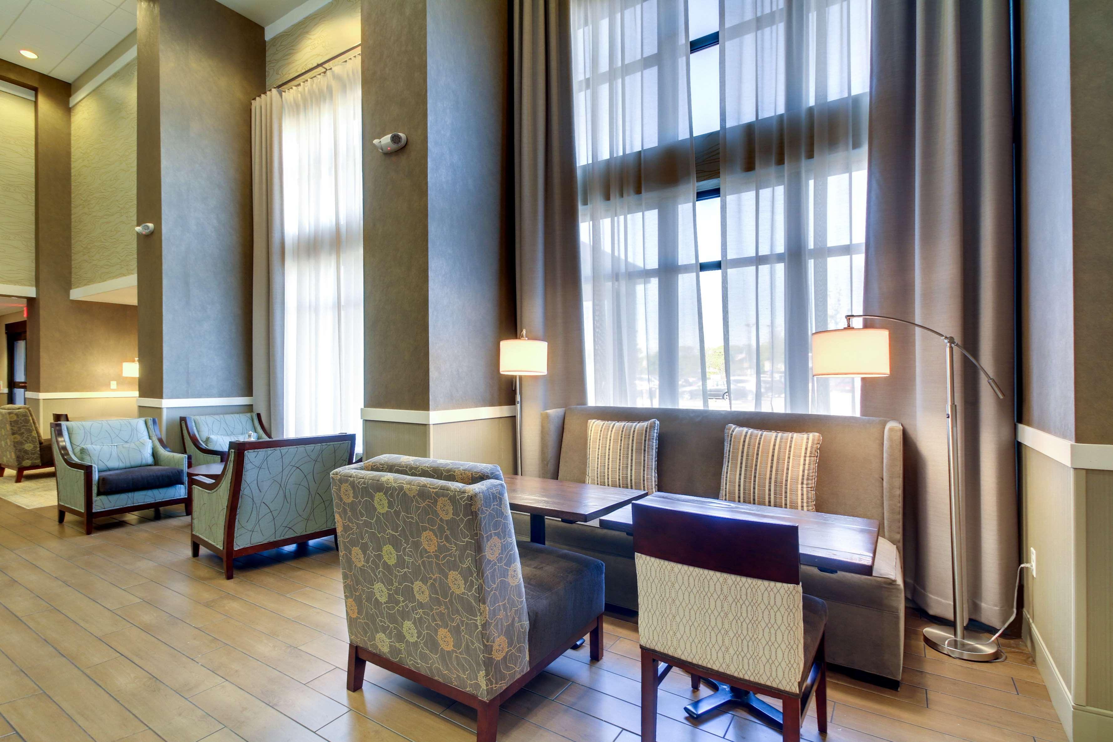 Hampton Inn & Suites Milwaukee West West Allis Eksteriør bilde