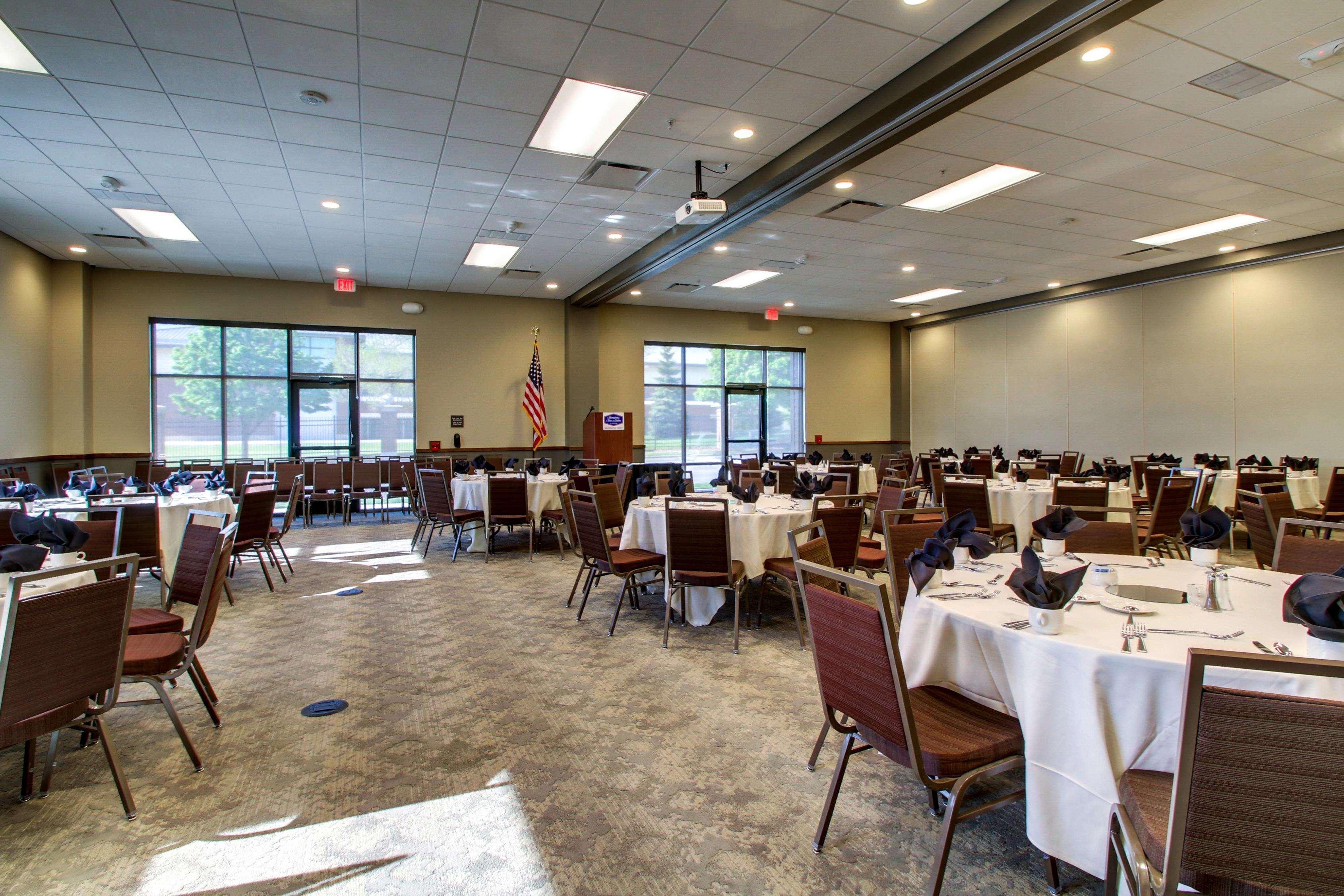 Hampton Inn & Suites Milwaukee West West Allis Eksteriør bilde