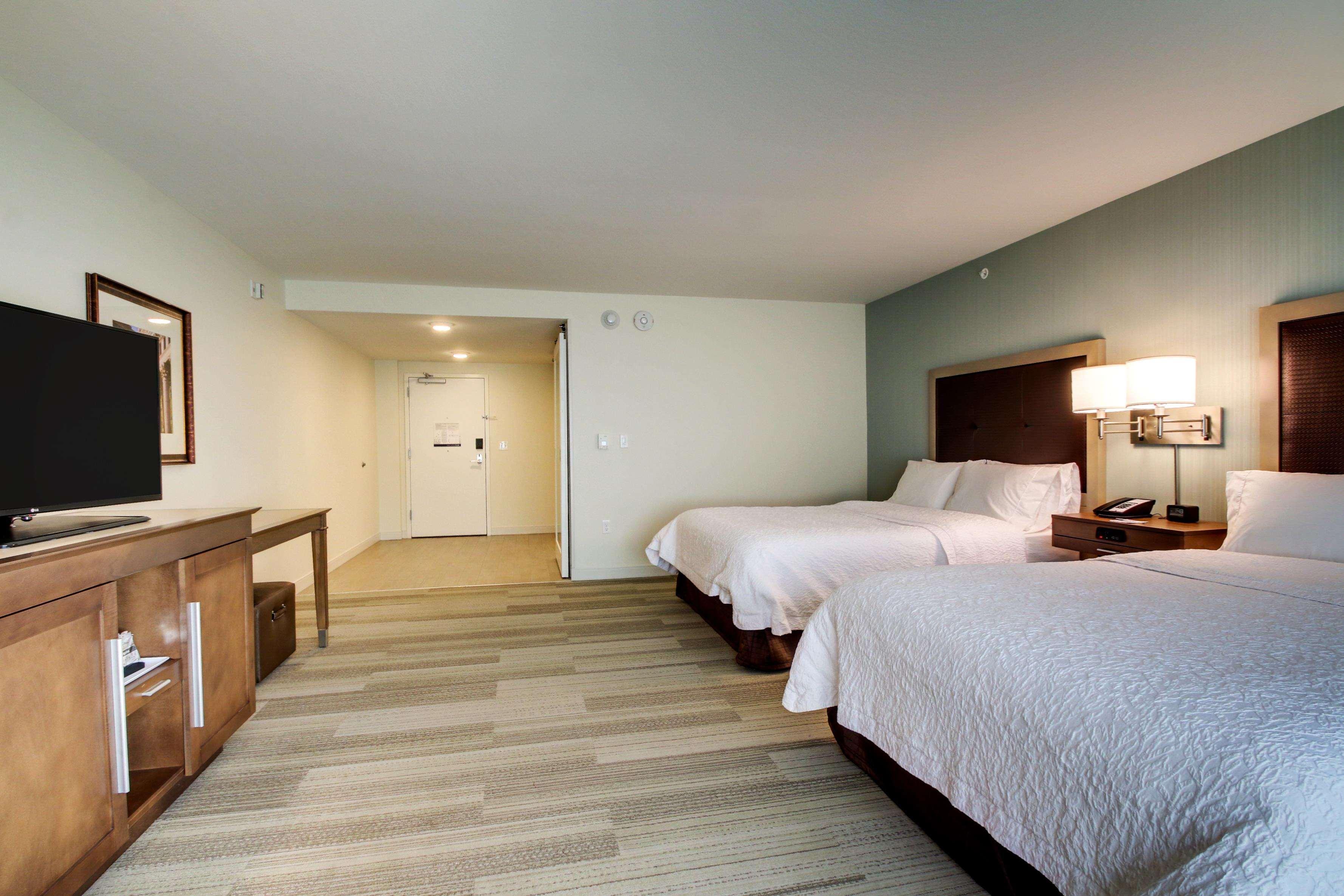 Hampton Inn & Suites Milwaukee West West Allis Eksteriør bilde